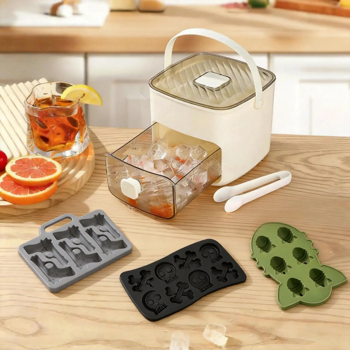 2-in-1 Large Capacity Ice Mold & Storage Bin Set 🧊(More fun and better than it looks on video✨)